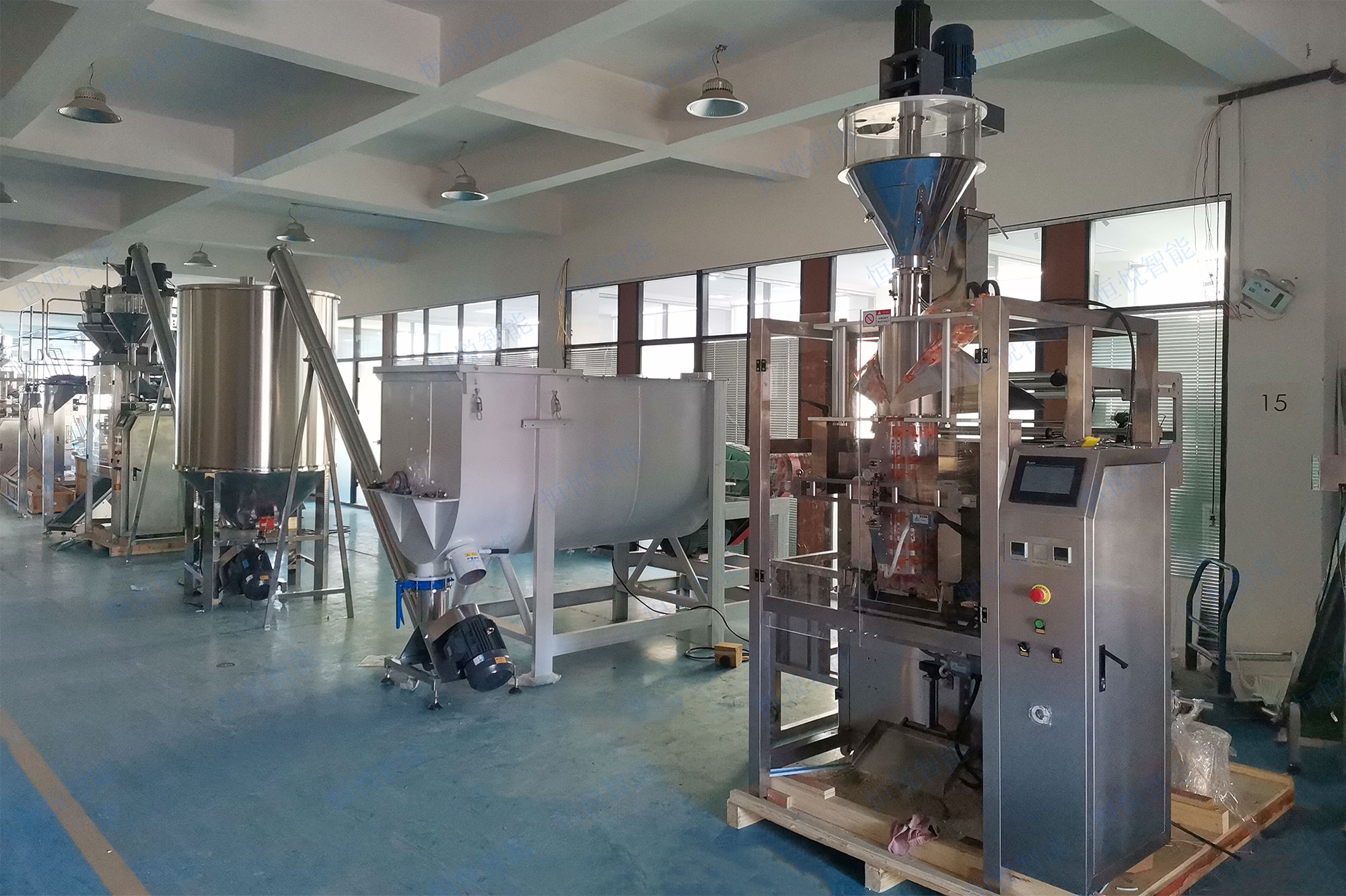 全自动防水涂料91香蕉视频免费下载可以实现涂料、腻子粉、快粘粉、石膏粉等建筑粉料产品得自动化包装全过程